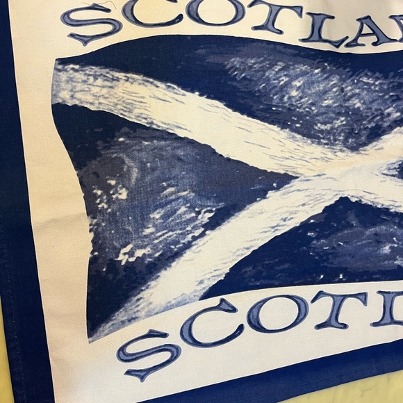 Vintage Hand Towel Tapestry Castles Scotland NWOT - Picture 5 of 16